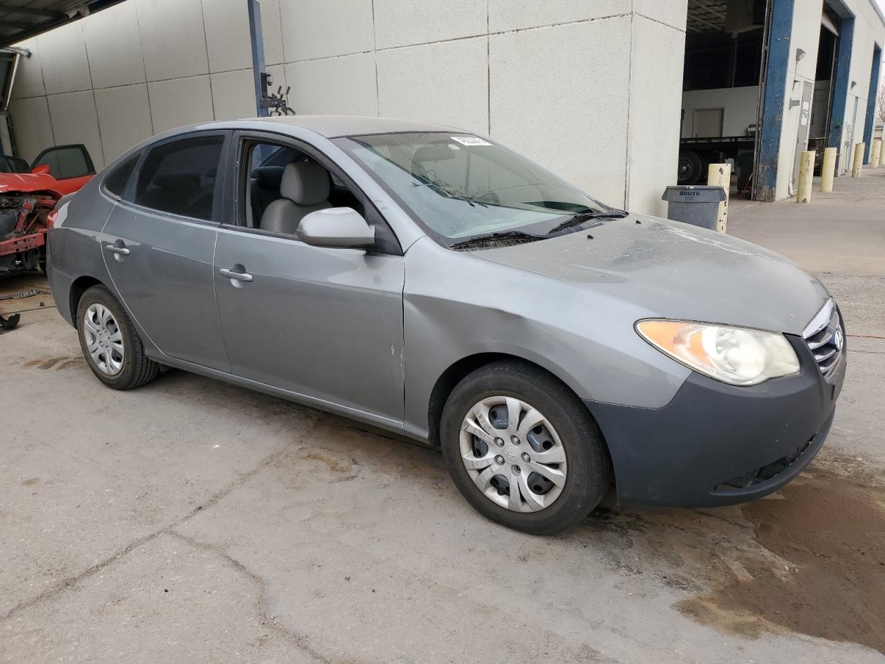 2010 Hyundai Elantra - Image 4