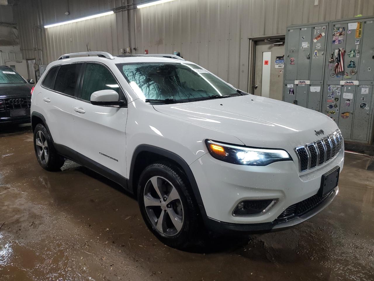 2019 Jeep Grand Cherokee - Image 4