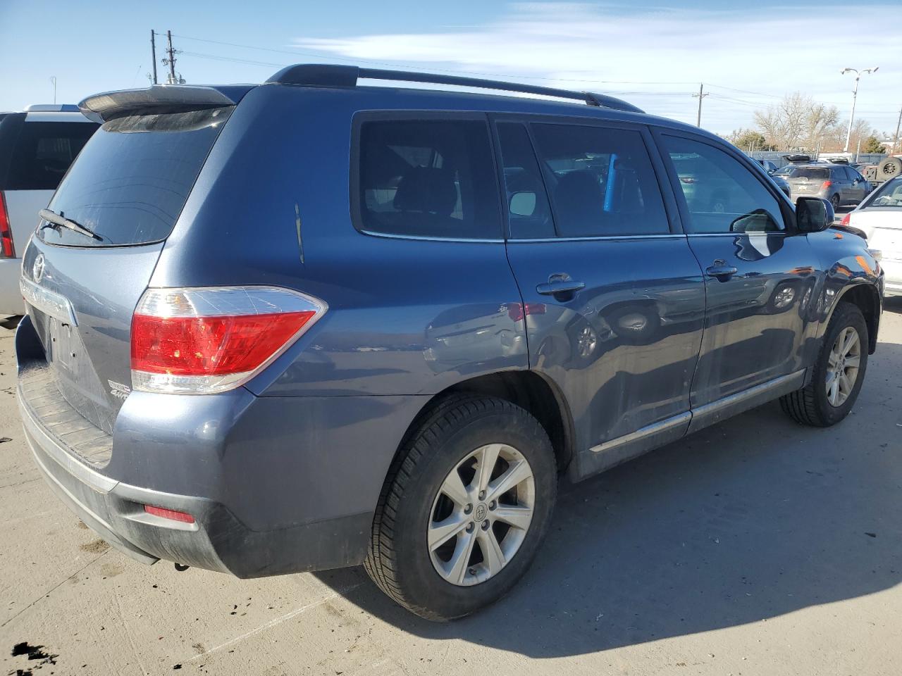 2012 Toyota Highlander - Image 3