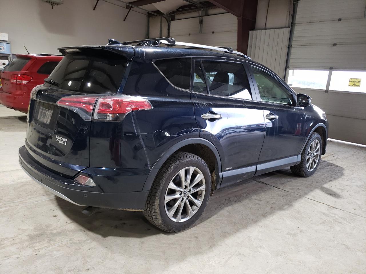 2017 Toyota RAV 4 - Image 3