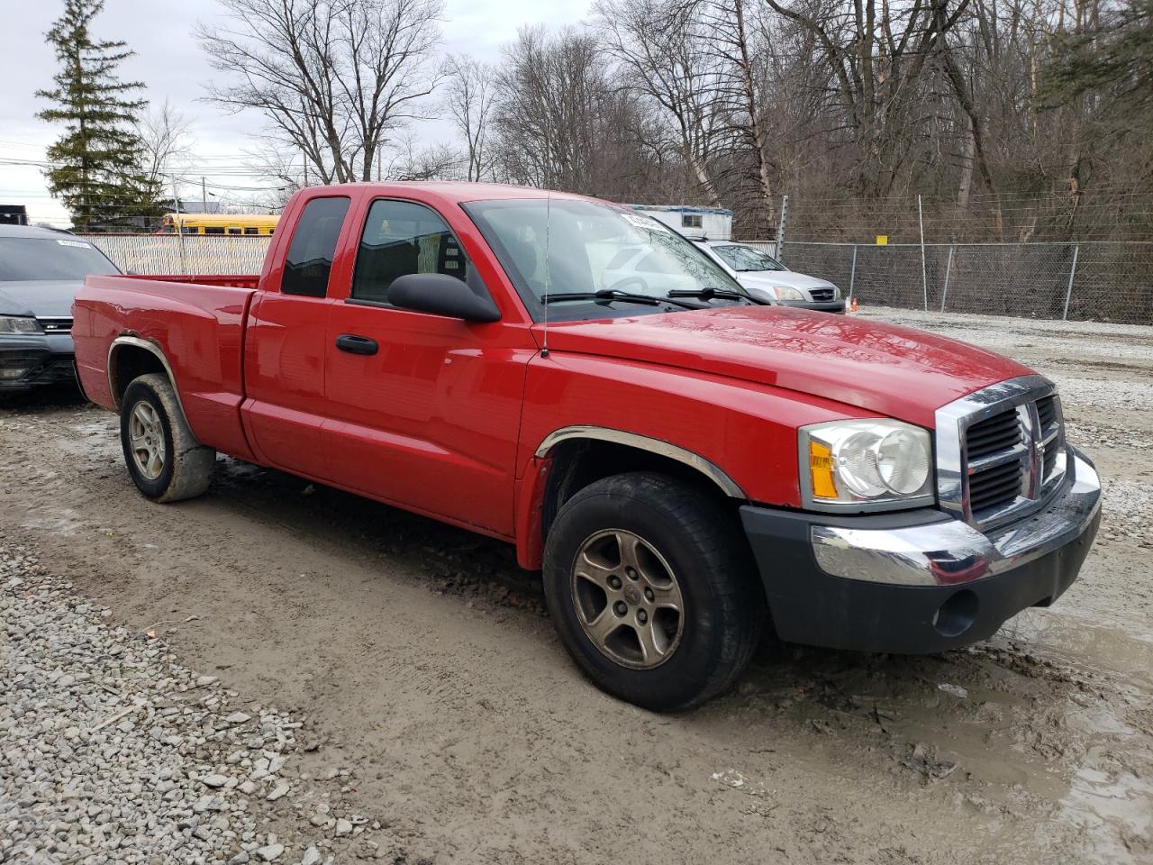 2005 Dodge Dakota - Image 4