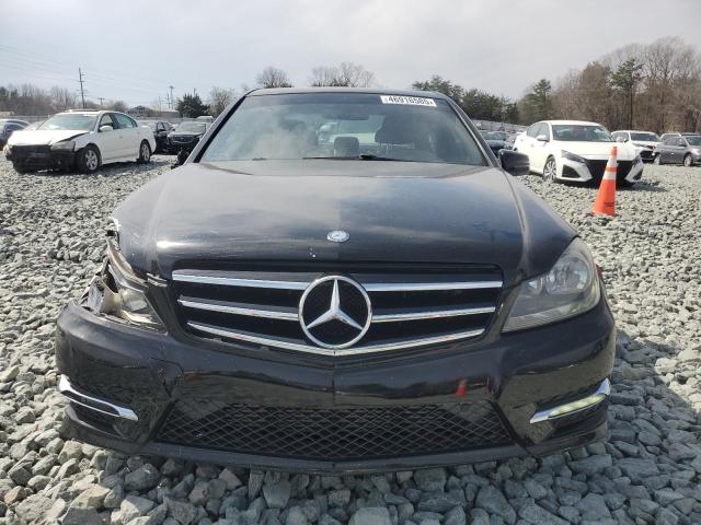  MERCEDES-BENZ C-CLASS 2014 Czarny