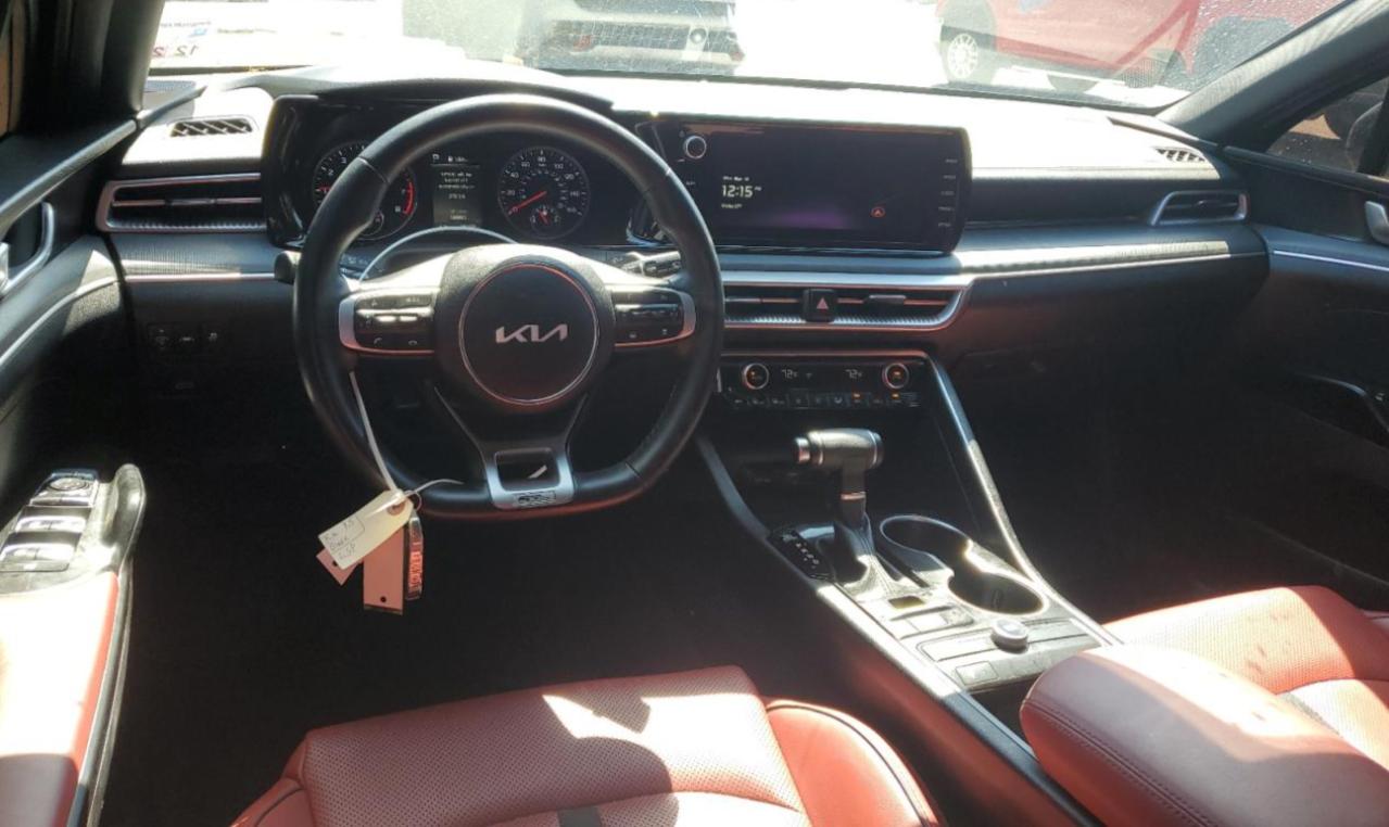 2023 Kia K5 - Image 8