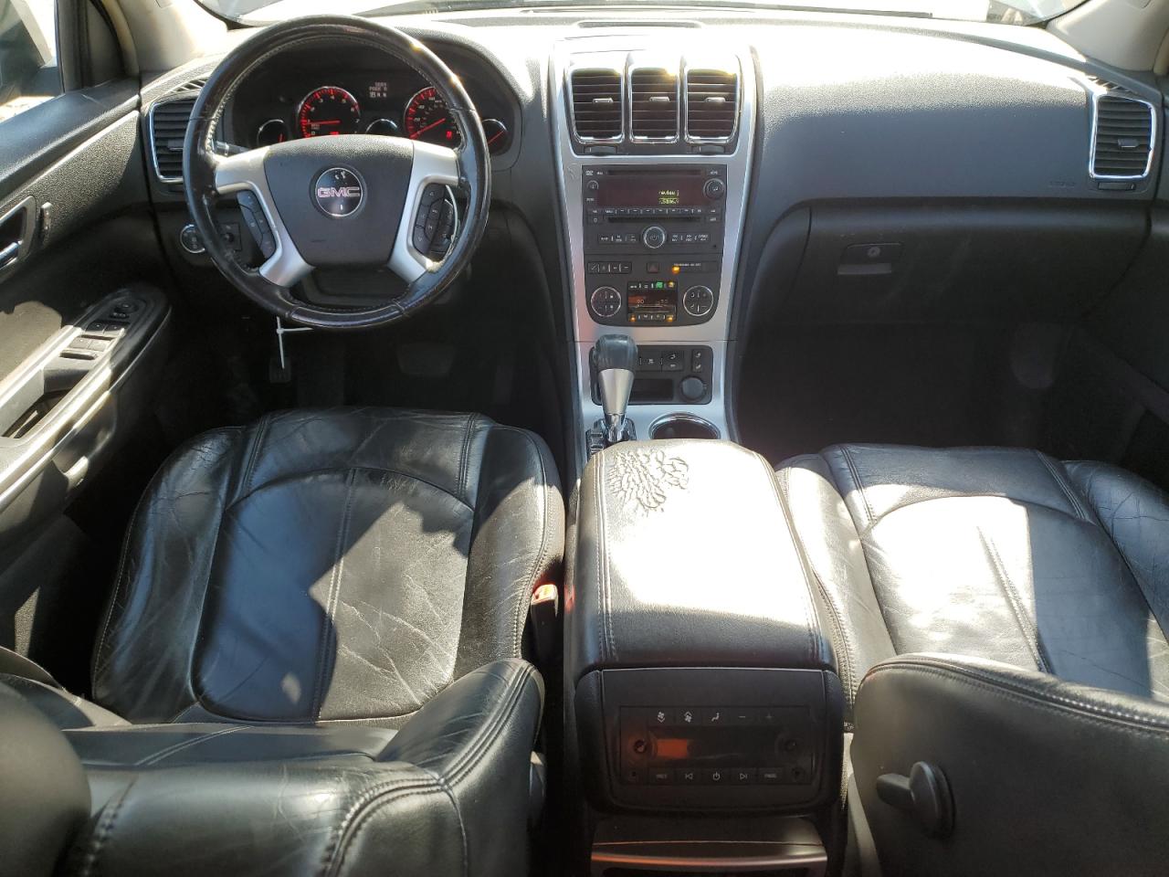 2008 GMC Acadia - Image 8