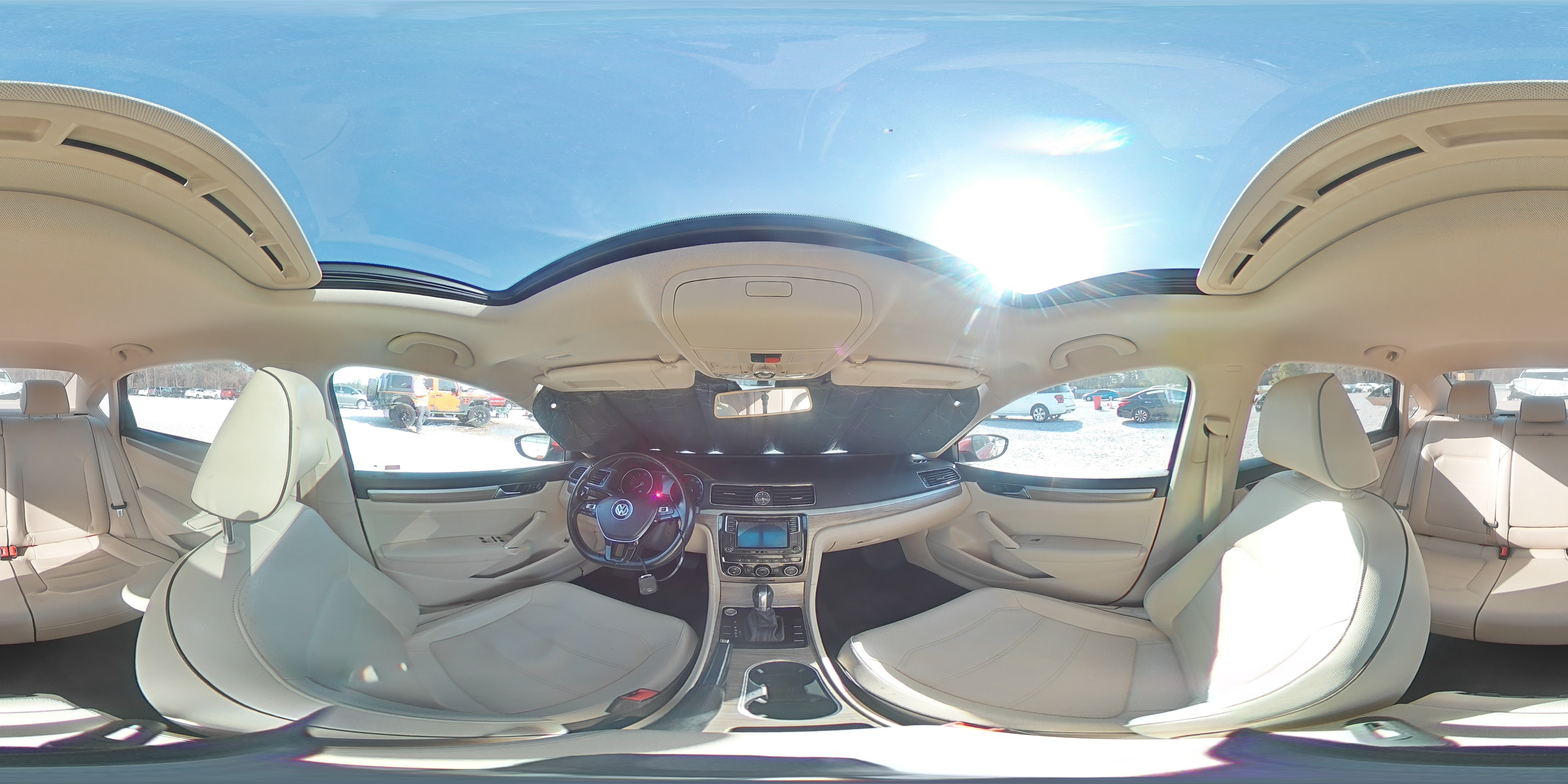 2017 Volkswagen Passat - Image 14