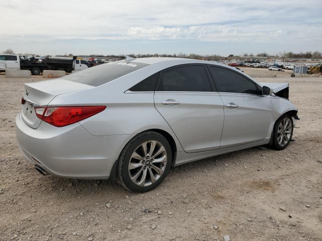  HYUNDAI SONATA 2013 Серебристый