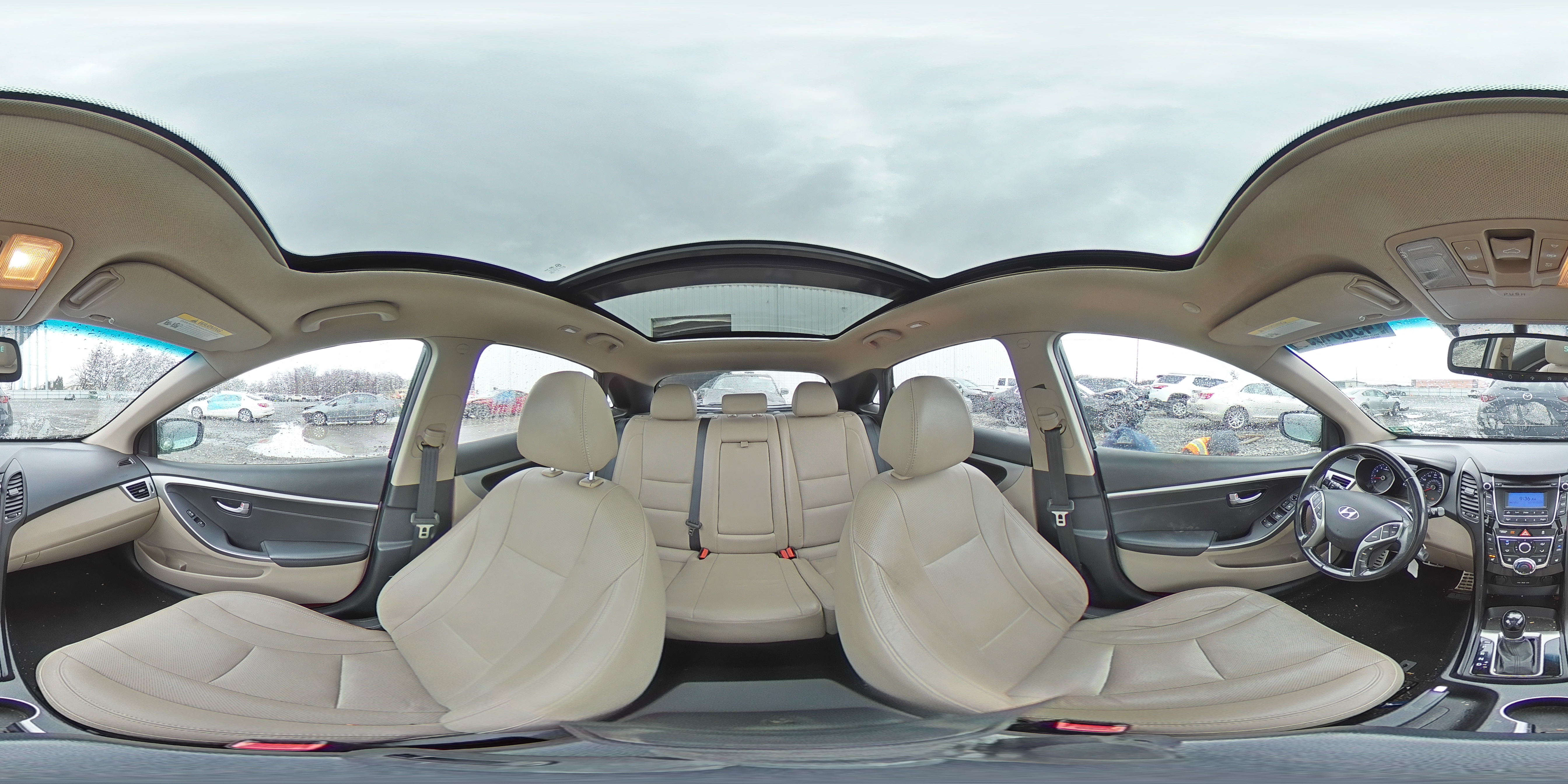 2013 Hyundai Elantra - Image 14