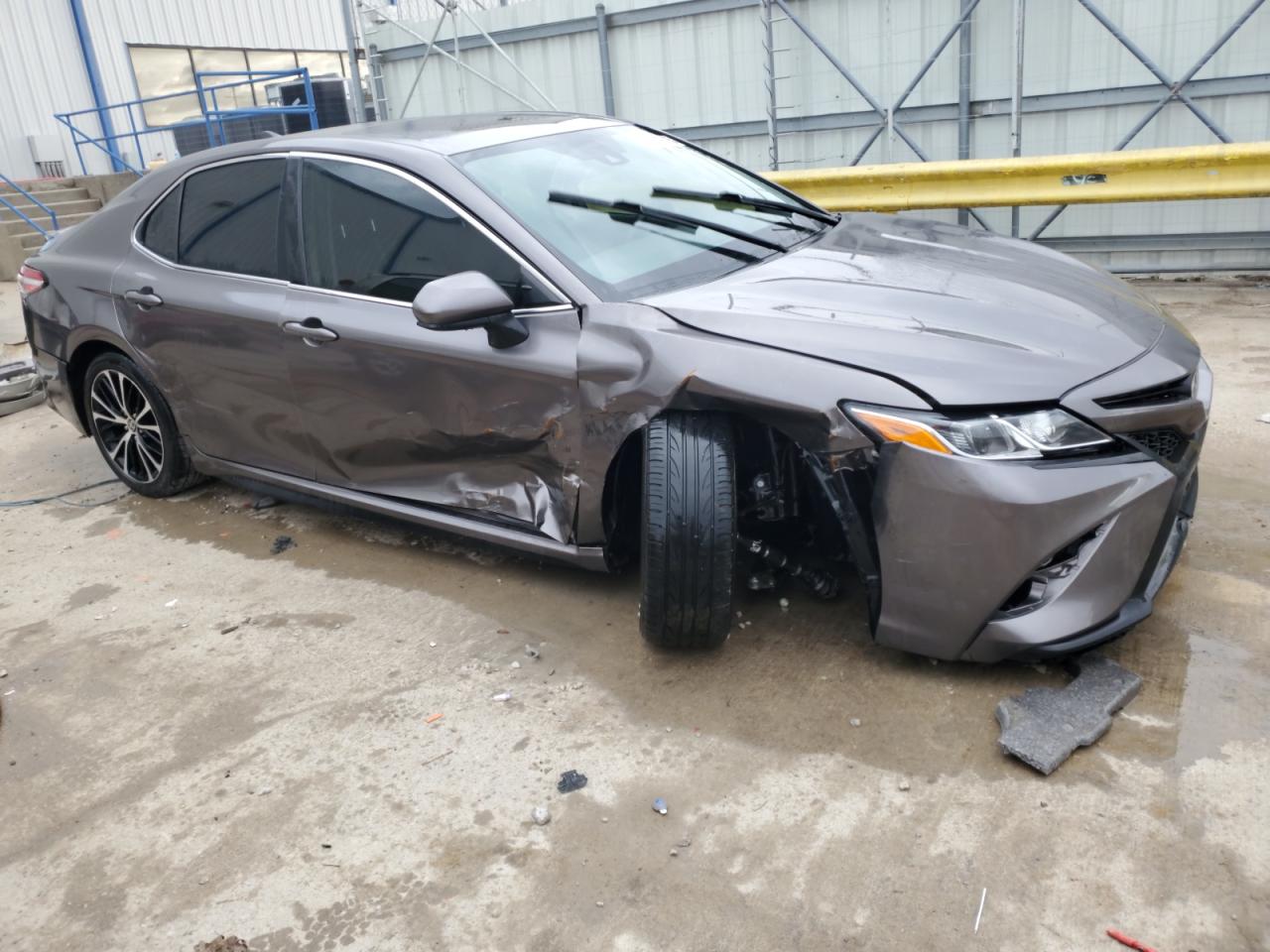 2020 Toyota Camry - Image 4