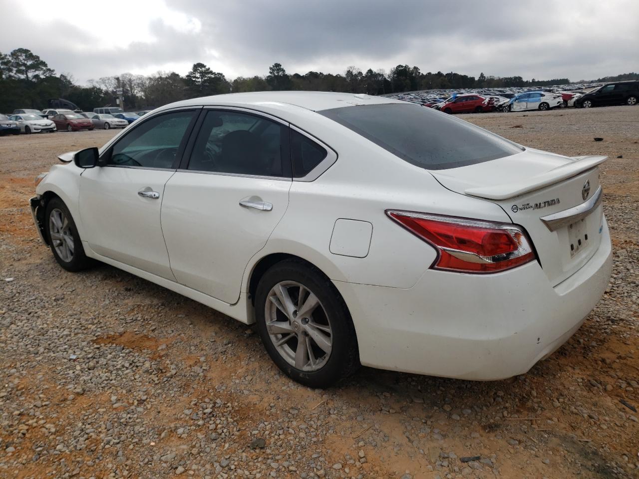 2013 Nissan Altima - Image 2