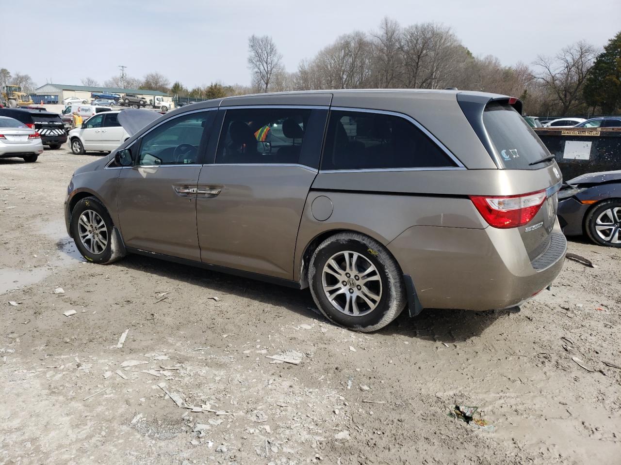 2012 Honda Odyssey - Image 2