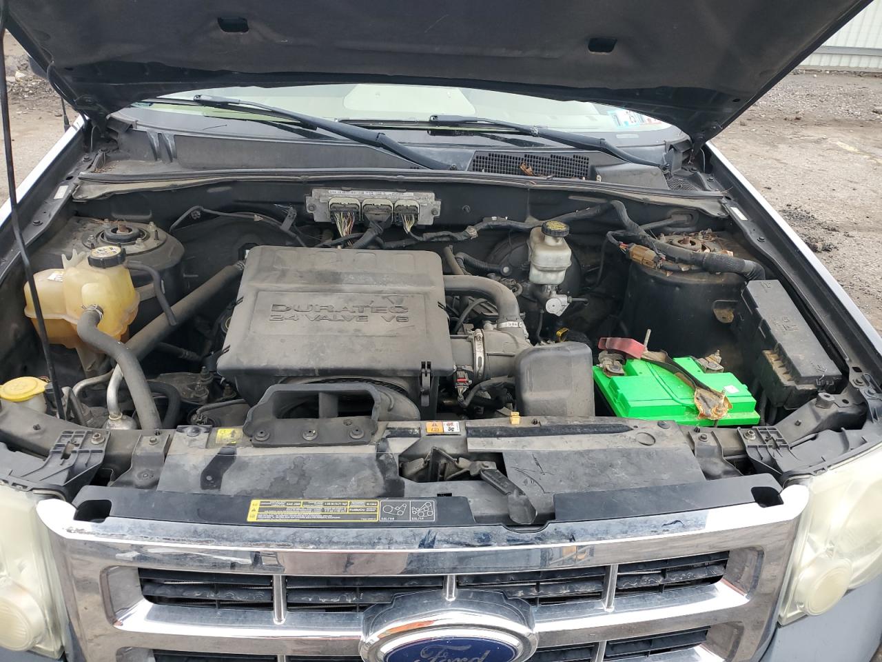 2009 Ford Escape - Image 12