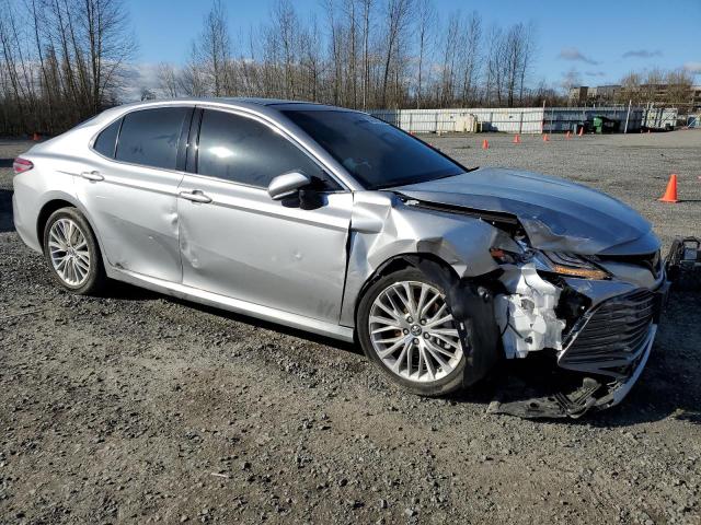  TOYOTA CAMRY 2018 Серебристый