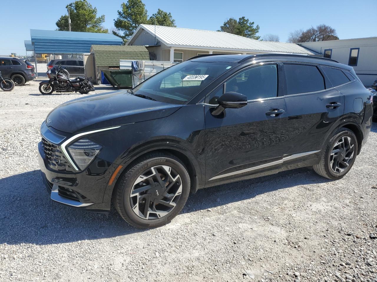 2023 Kia Sportage - Image 1