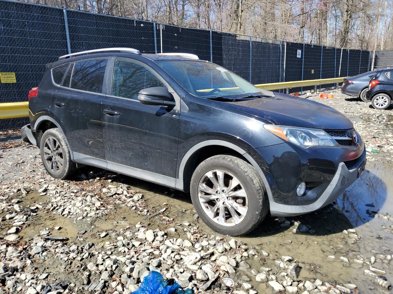 2013 Toyota RAV 4 - Image 4