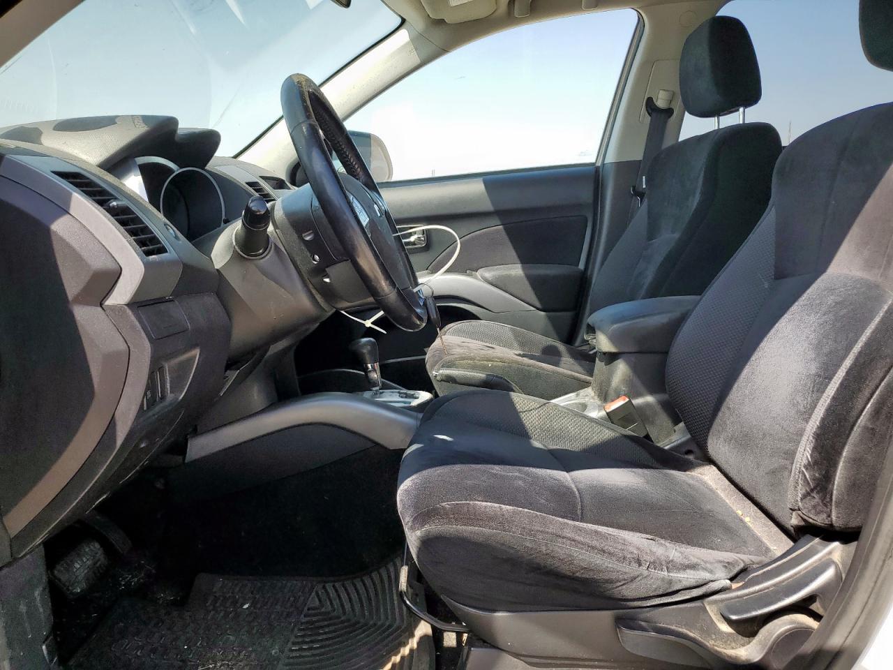 2010 Mitsubishi Outlander Es VIN: JA4AS2AW3AZ006668 Lot: 50646025
