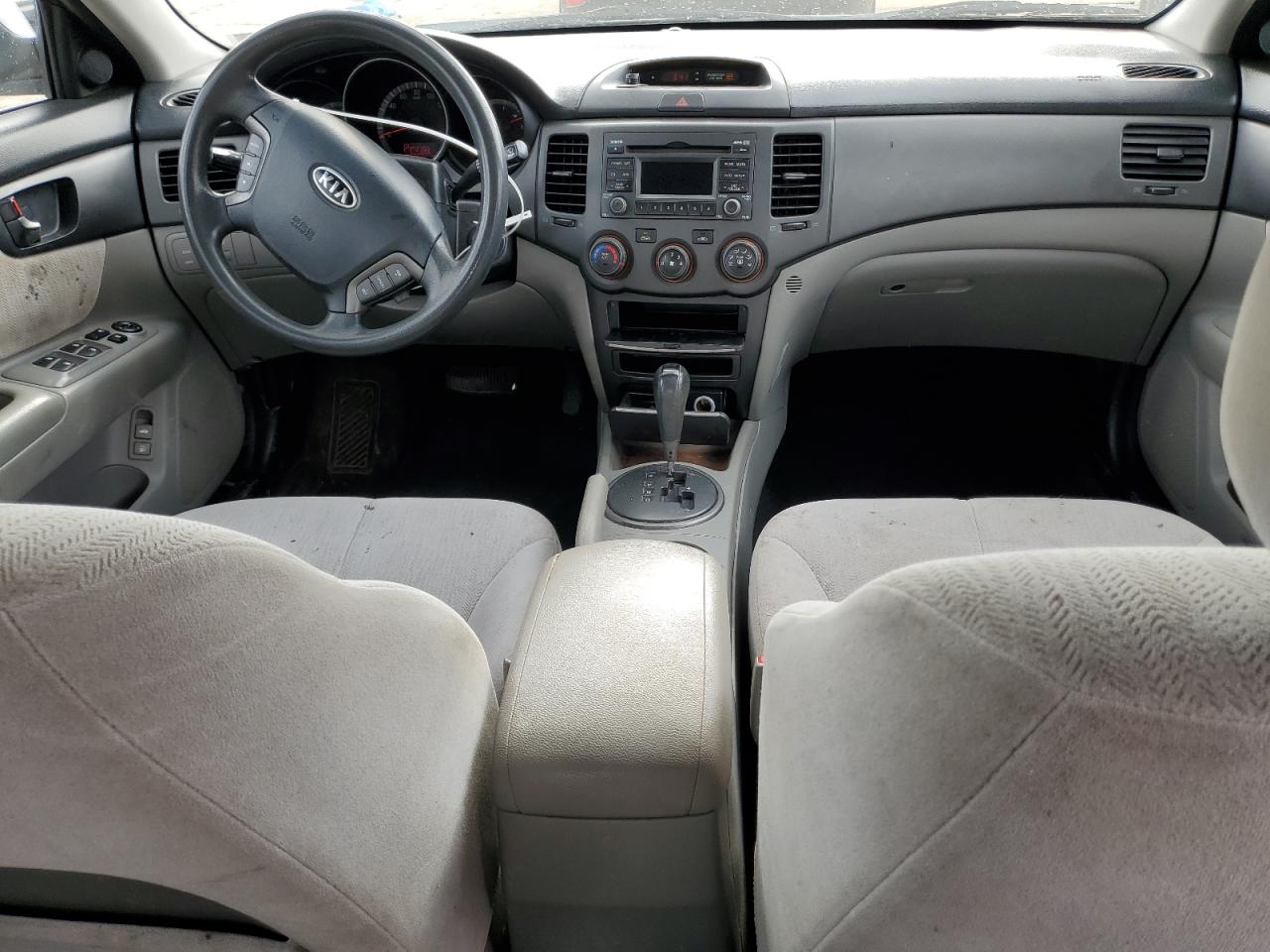 2010 Kia Optima - Image 8