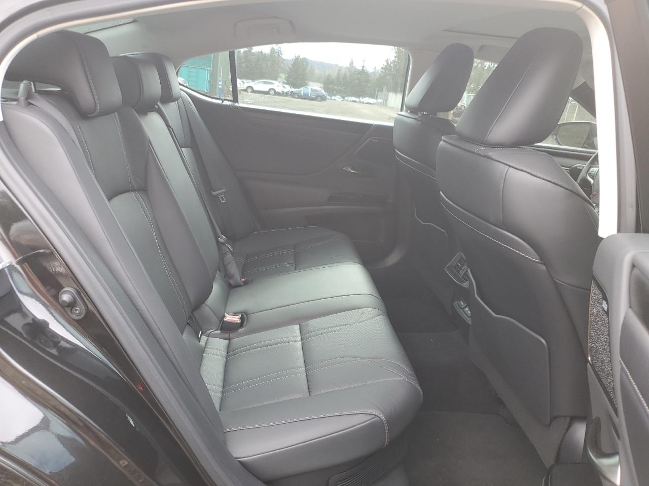 2023 Lexus ES - Image 10