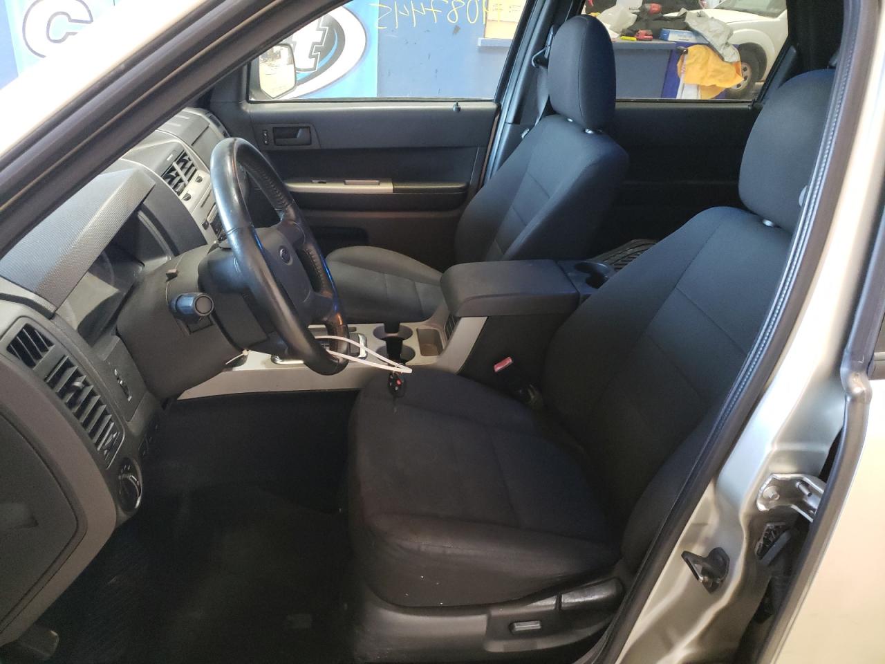 1fmcu0d74aka33738 1FMCU0D74AKA33738 2010 Ford Escape Xlt