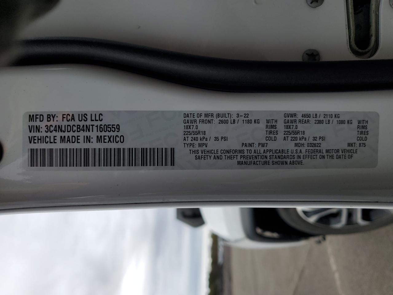 2022 Jeep Compass - Image 13