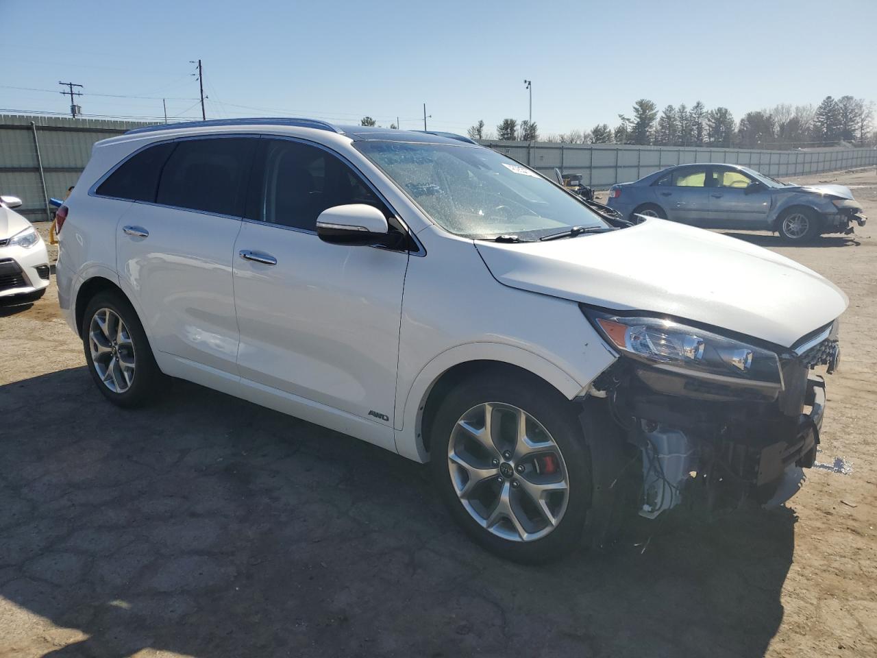 2019 Kia Sorento - Image 4