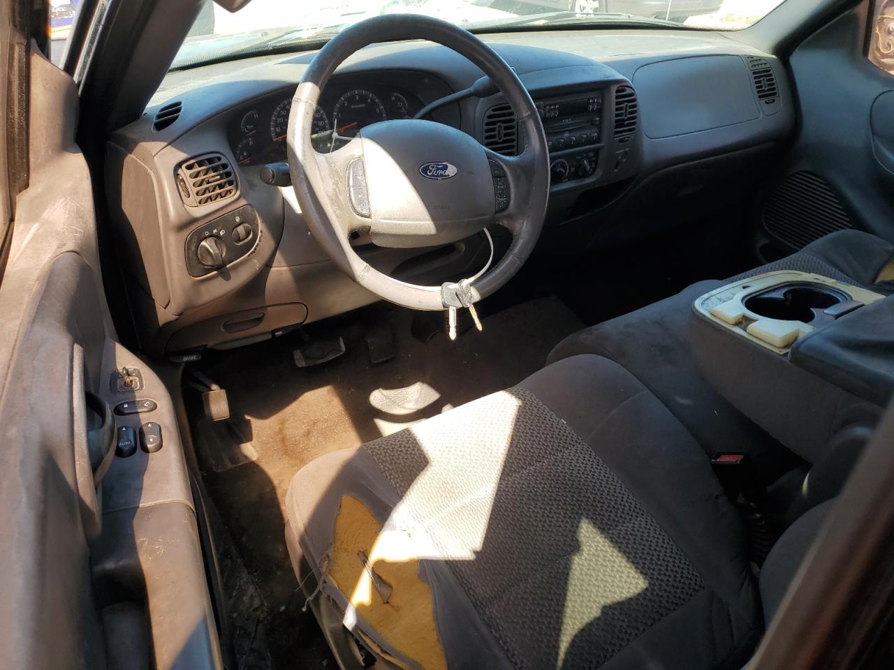 2003 Ford F-150 - Image 8