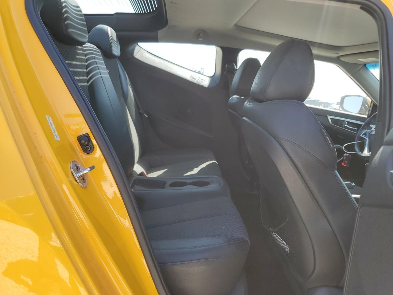 2012 Hyundai Veloster - Image 10
