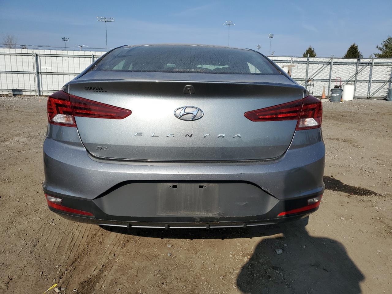 2019 Hyundai Elantra - Image 6