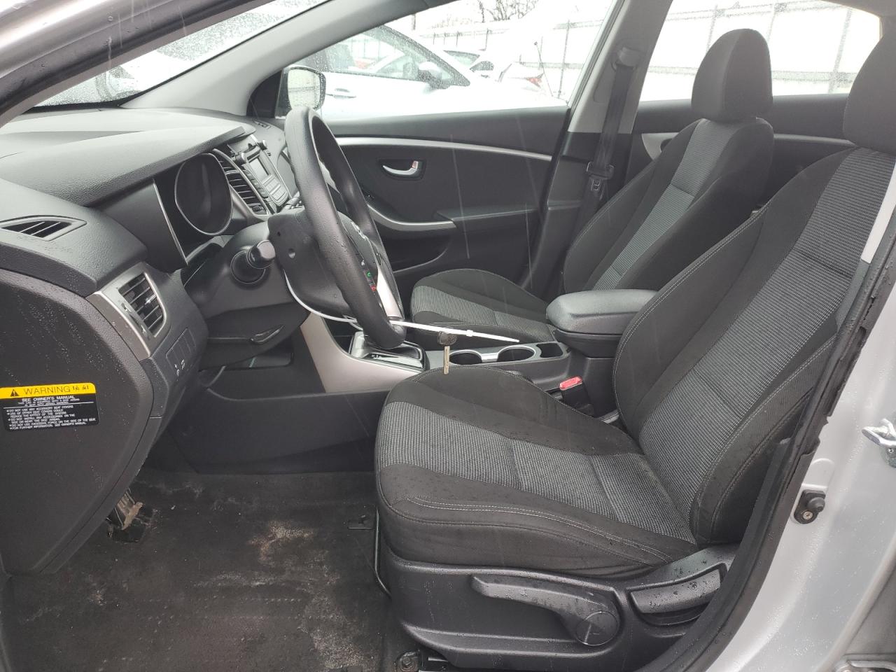 2016 Hyundai Elantra - Image 7