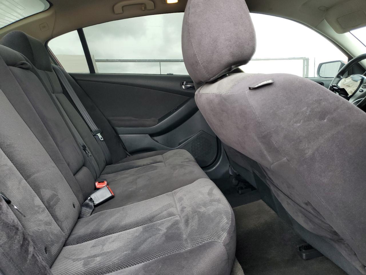 2009 Nissan Altima - Image 10