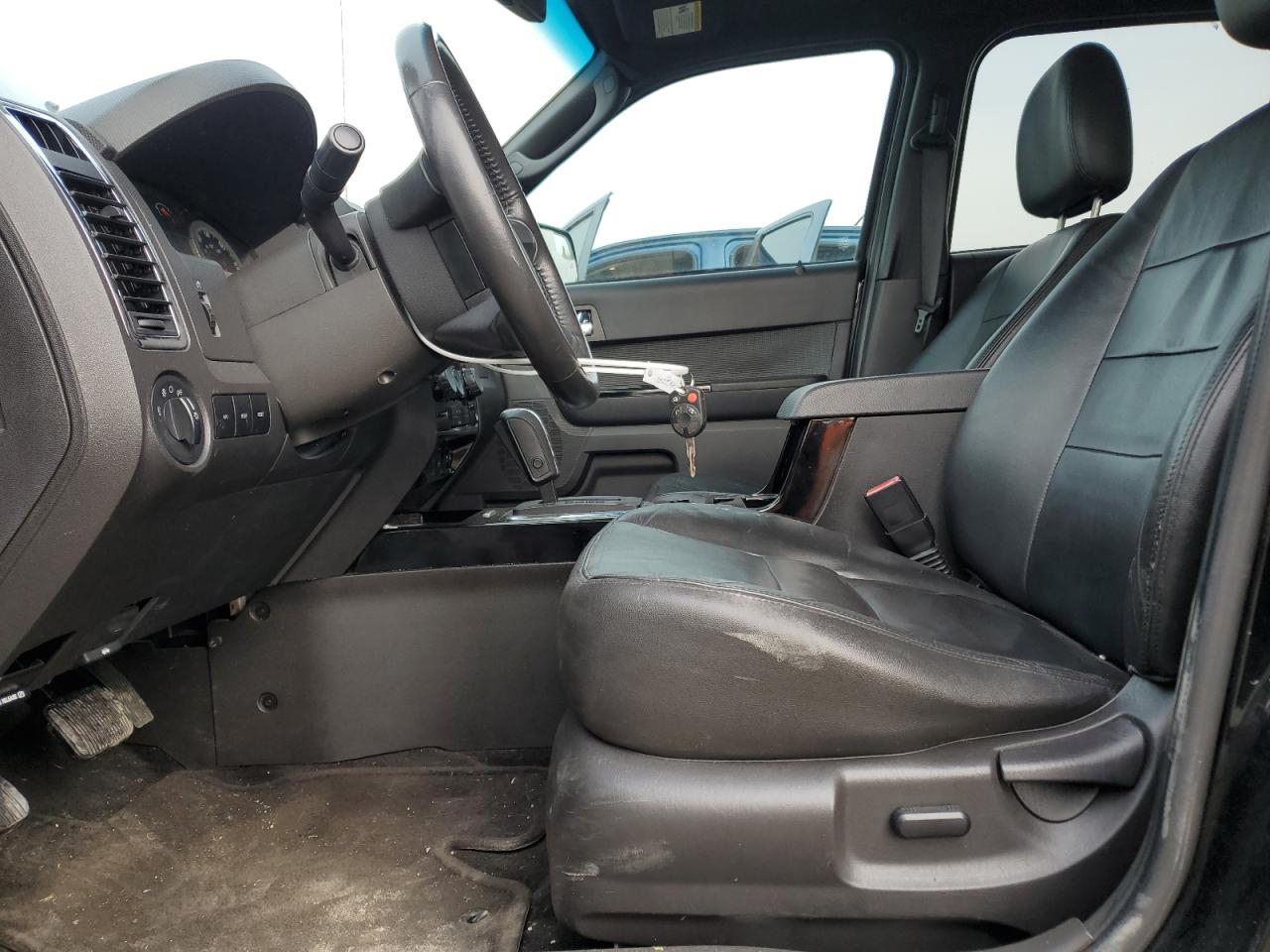 2010 Ford Escape - Image 7