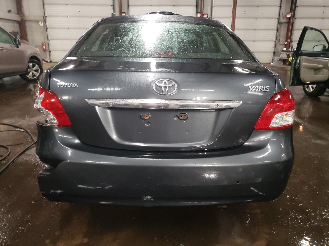 2010 Toyota Yaris - Image 6