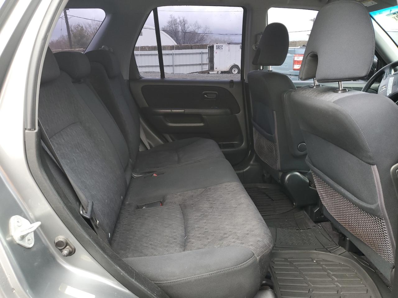 2005 Honda CR-V - Image 11