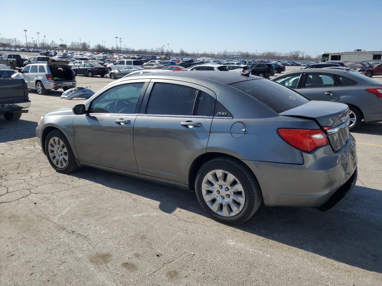 2012 Chrysler 200 - Image 2