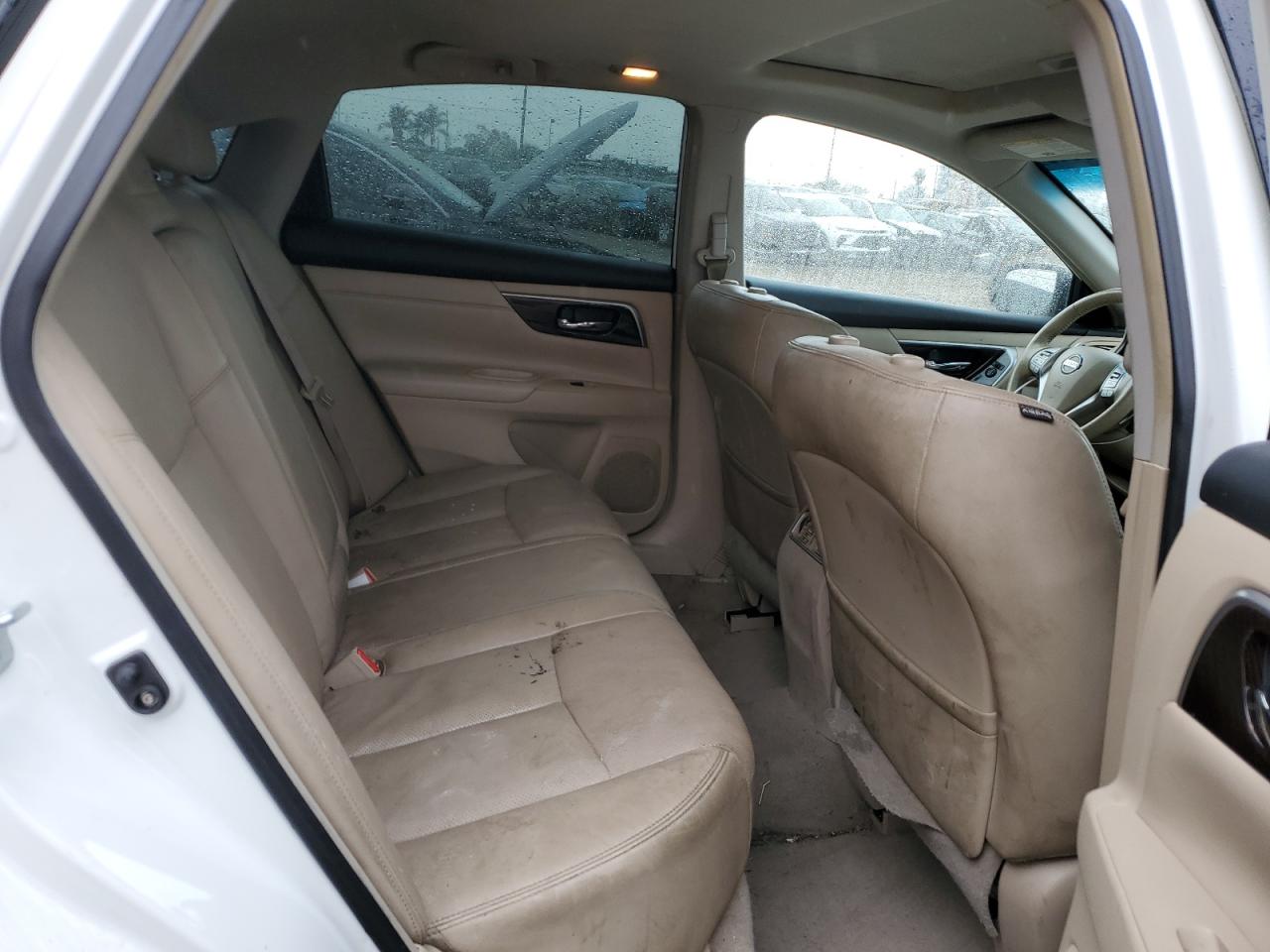 2013 Nissan Altima - Image 10