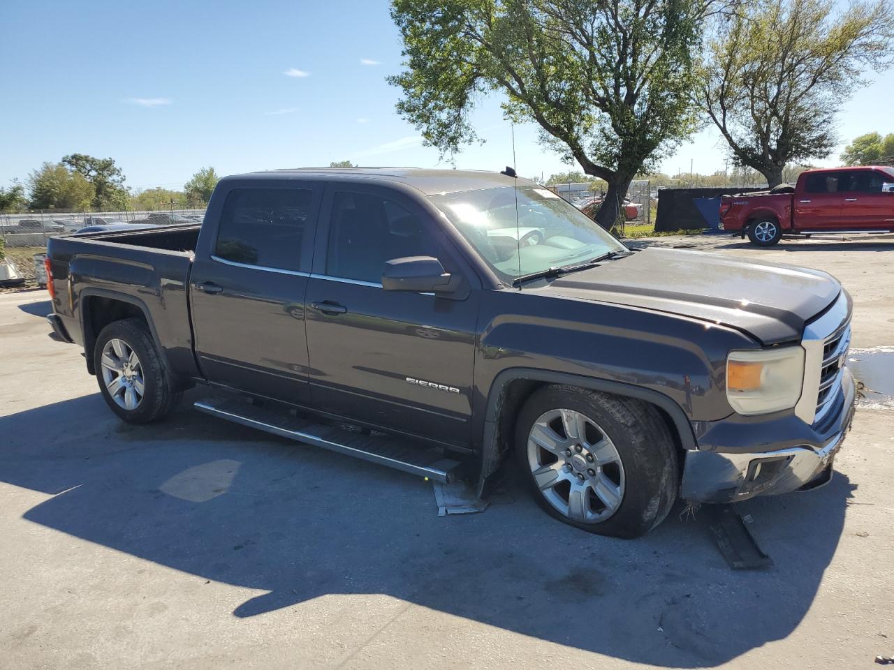 2014 GMC Sierra - Image 4