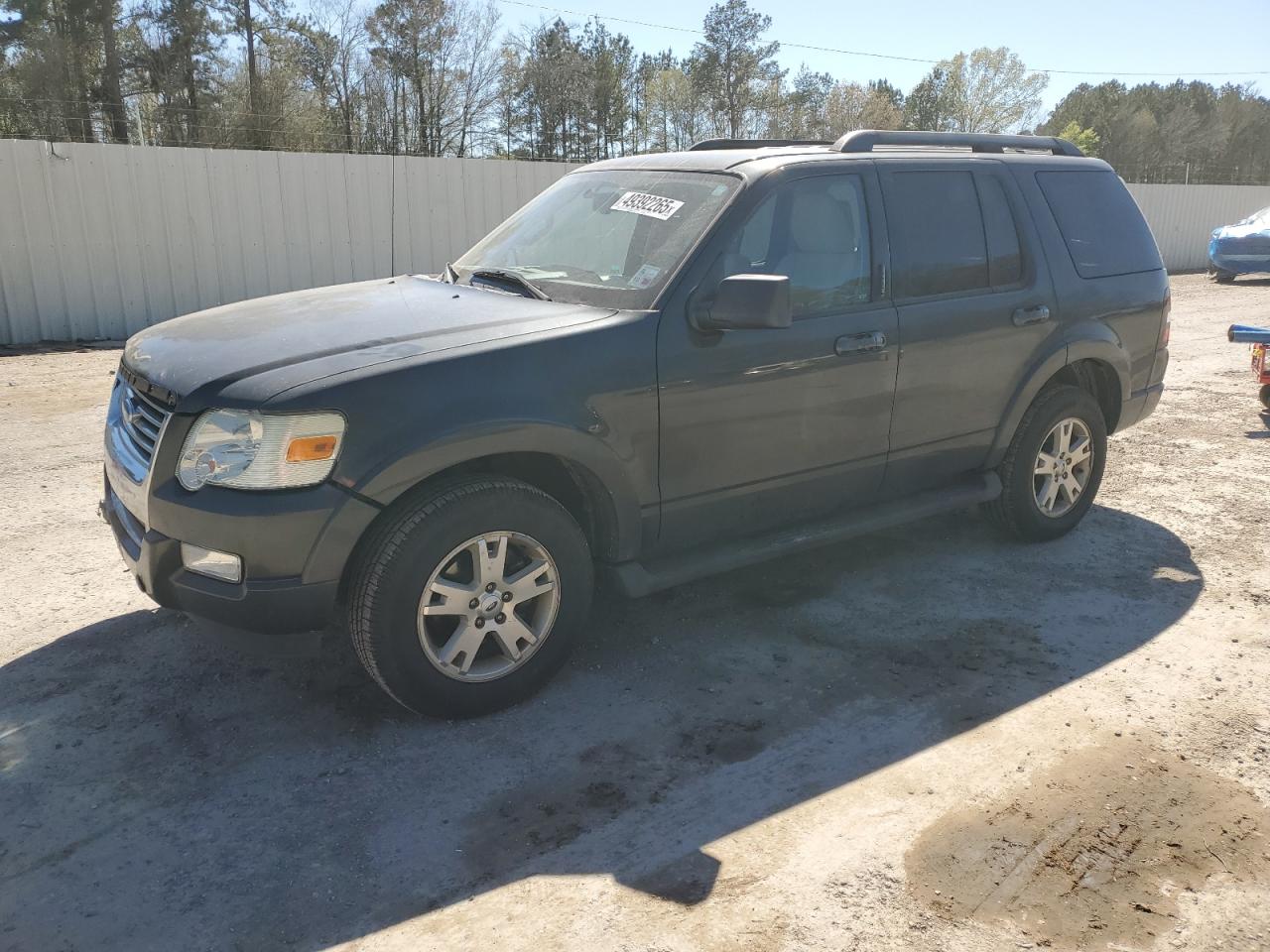 2009 Ford Explorer - Image 1
