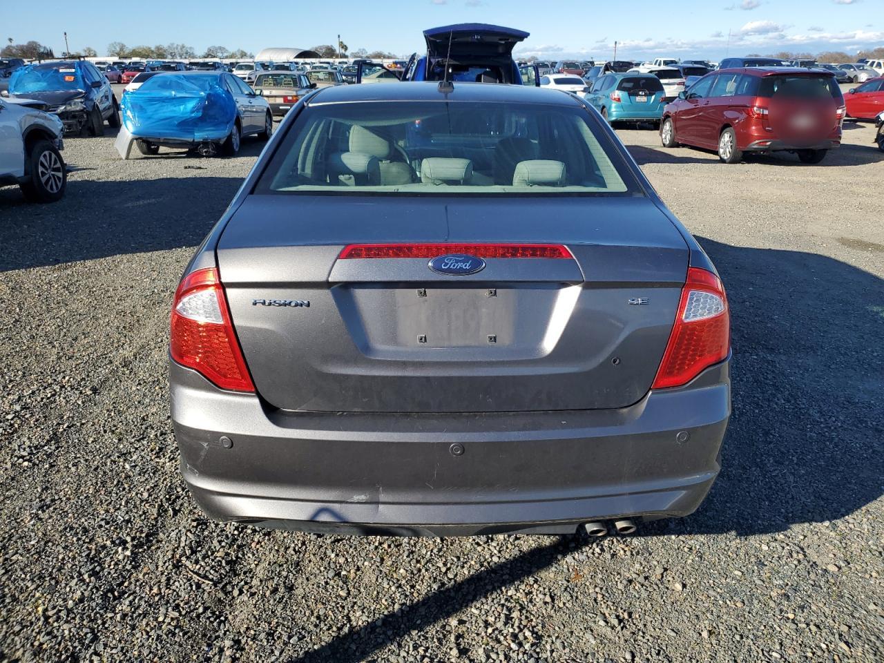 2010 Ford Fusion - Image 6