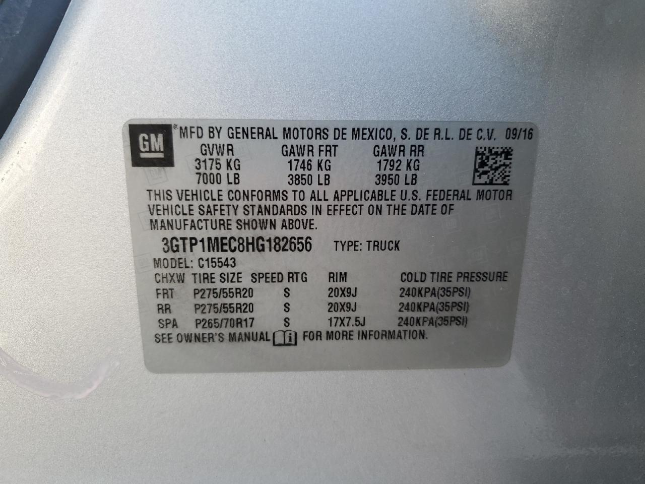 2017 GMC Sierra - Image 14
