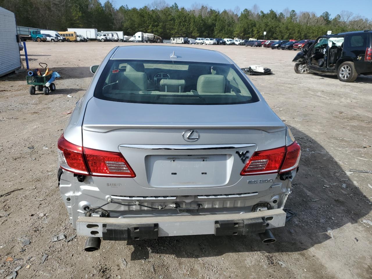 2012 Lexus ES - Image 6