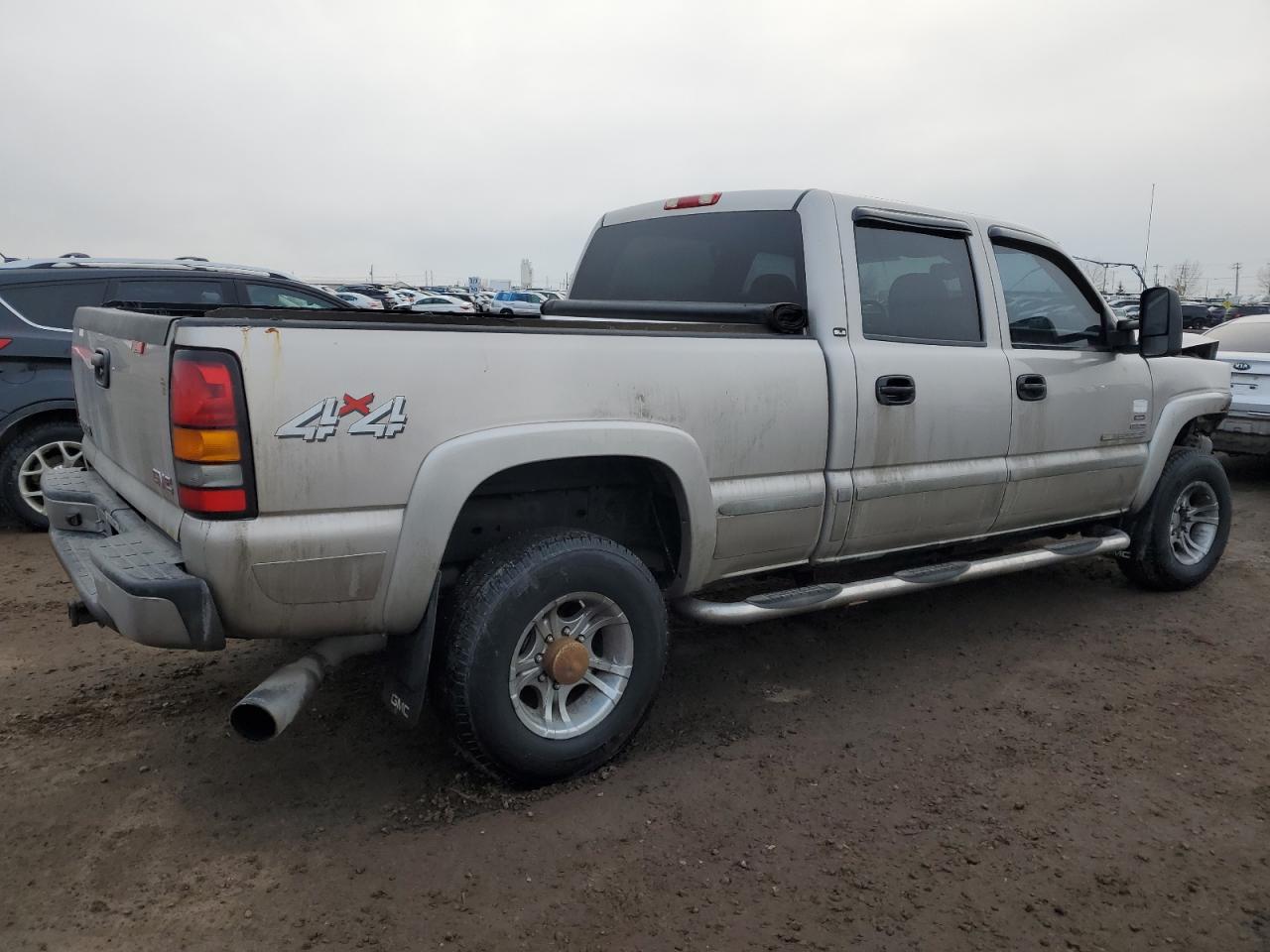 2006 GMC Sierra - Image 3