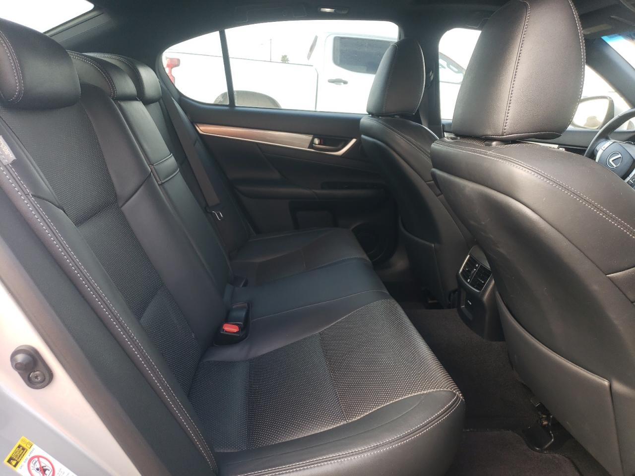 2014 Lexus GS - Image 10