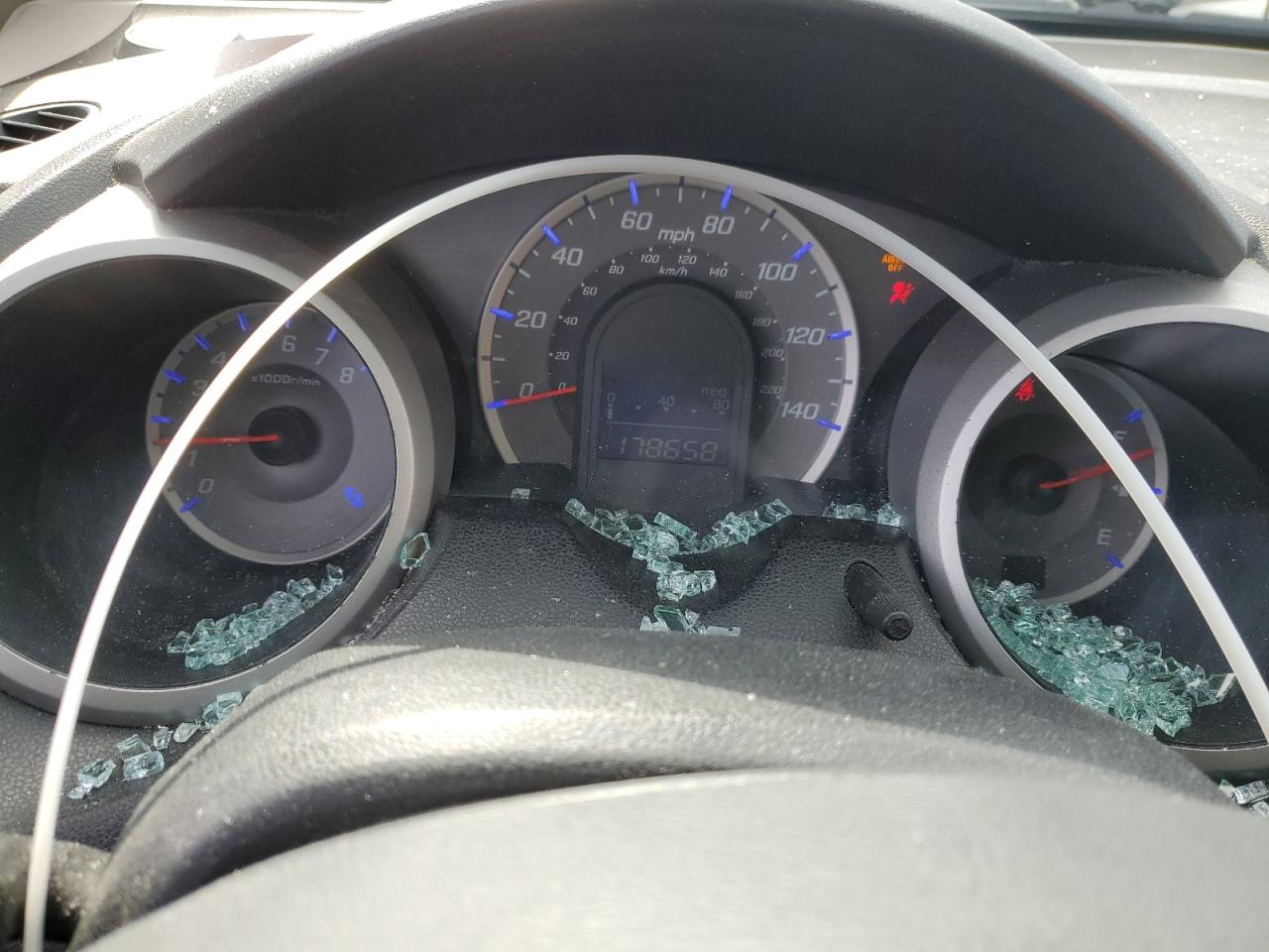 2009 Honda Fit - Image 9