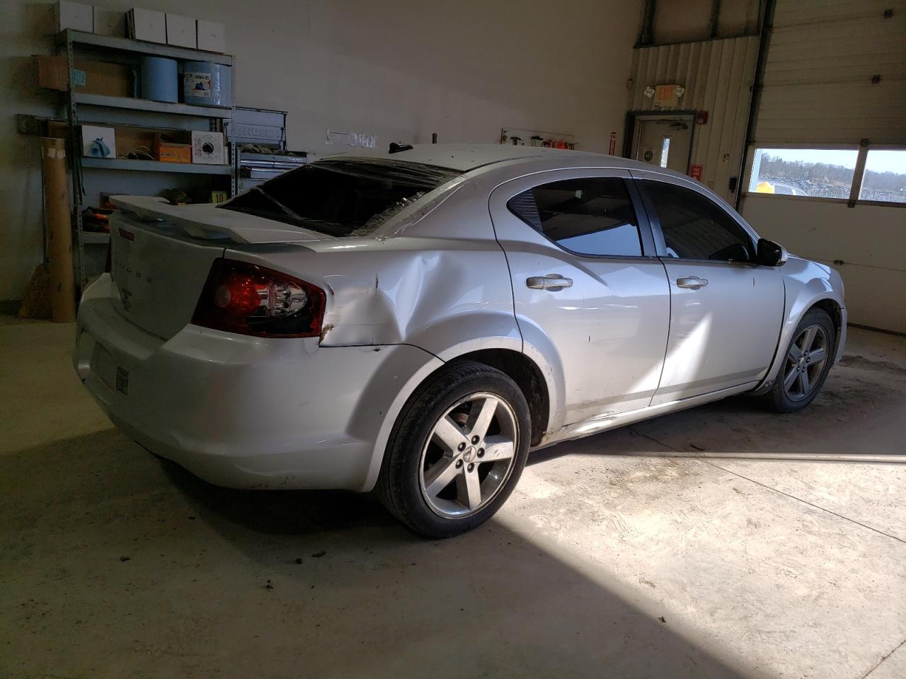 2011 Dodge Avenger - Image 3