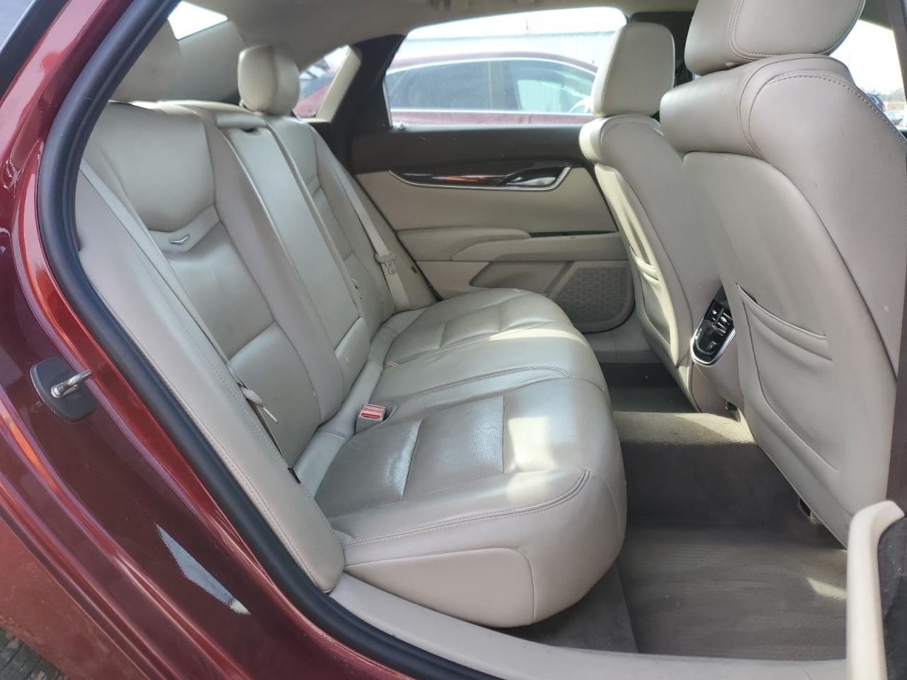 2017 Cadillac XTS - Image 10