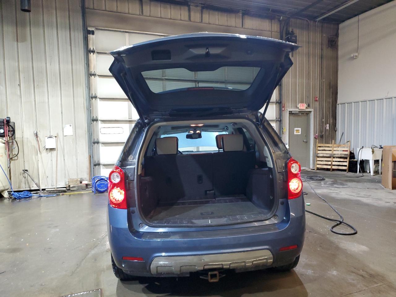 2011 Chevrolet Equinox - Image 6