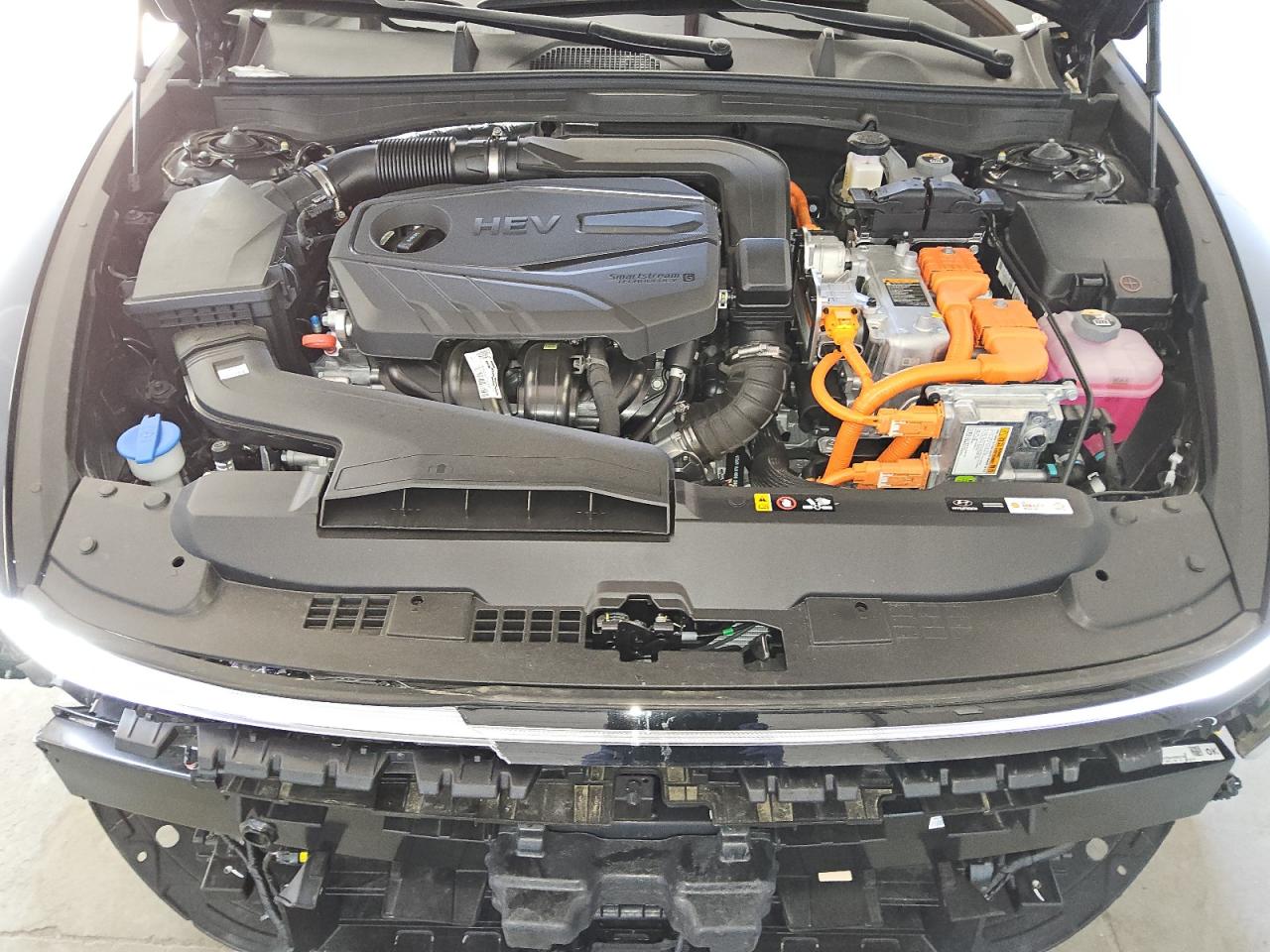 2025 Hyundai Sonata - Image 11