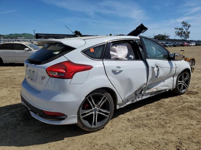  FORD FOCUS 2017 Белый