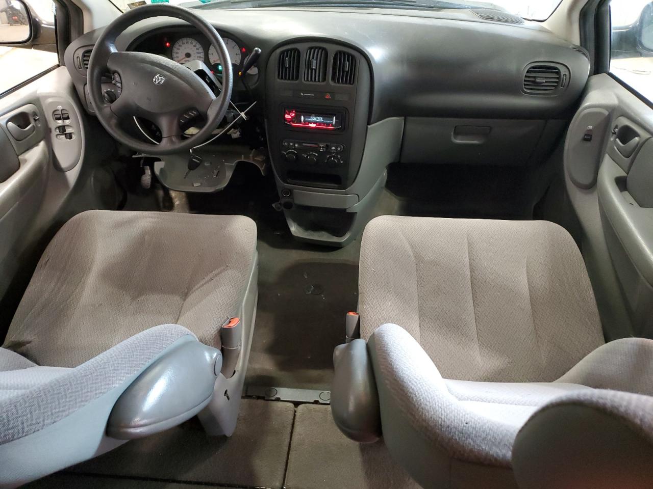 2007 Dodge Caravan - Image 8