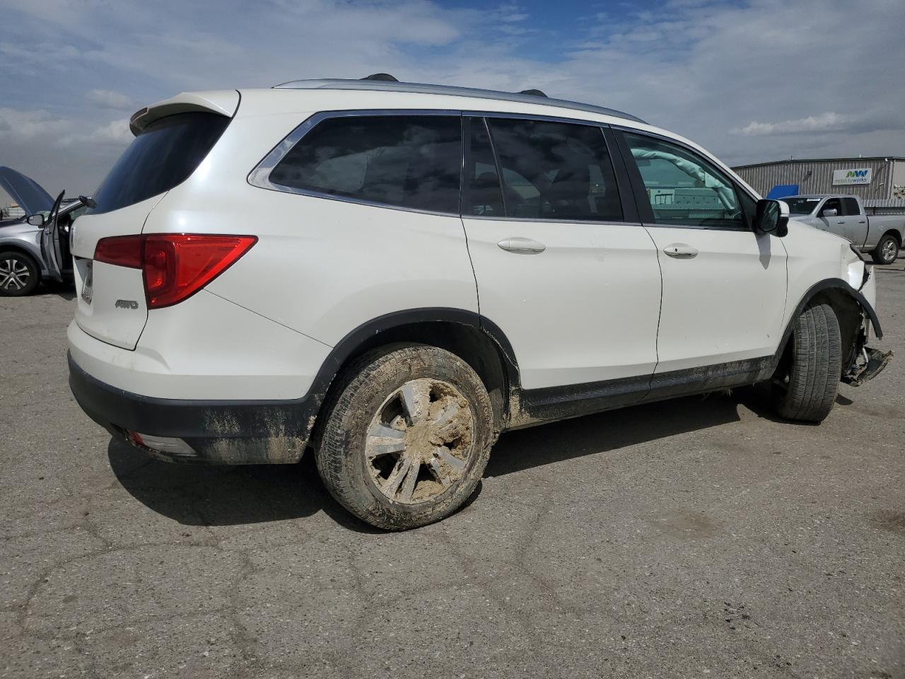 2018 Honda Pilot - Image 3