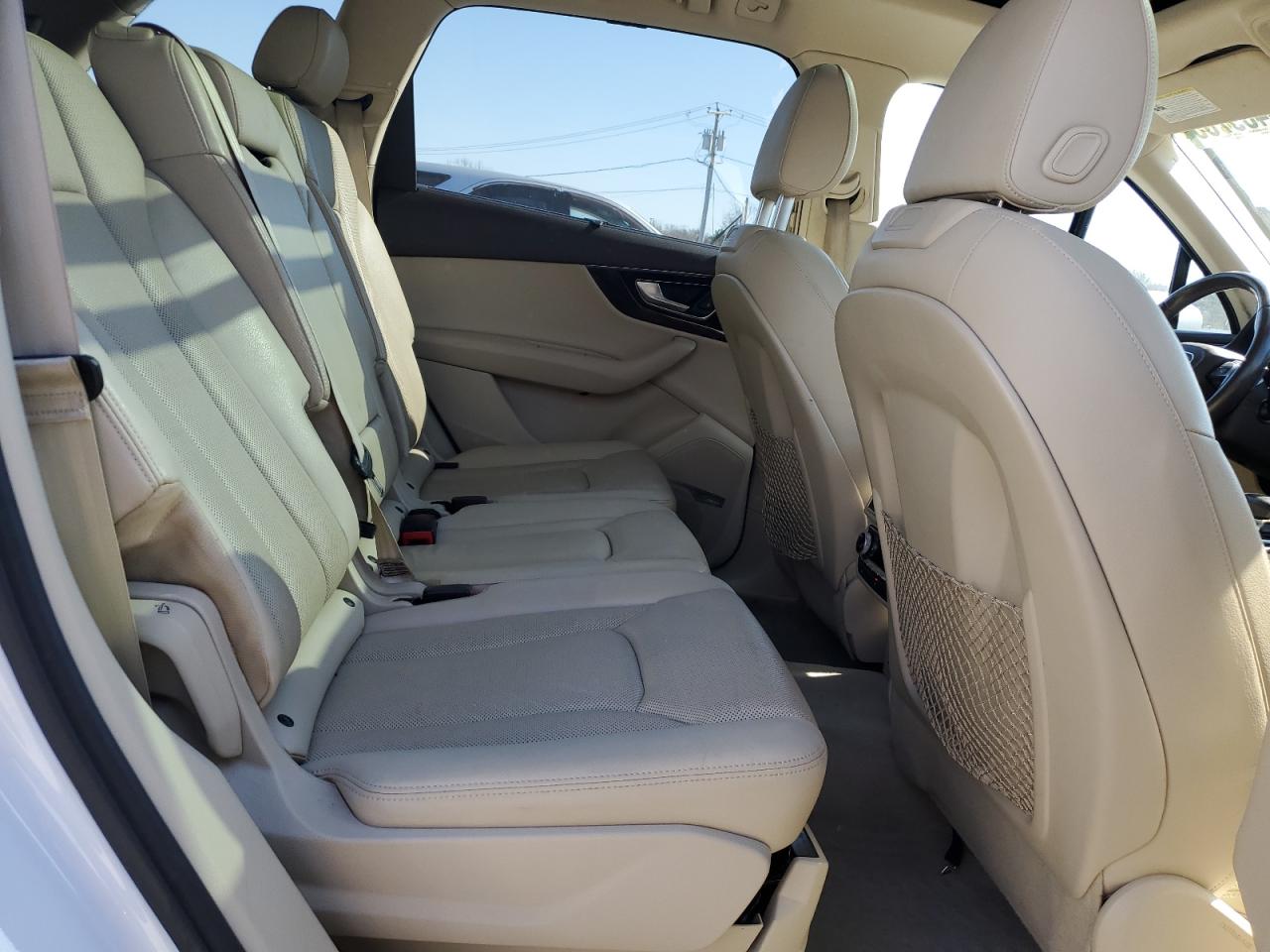 2017 Audi Q7 - Image 12